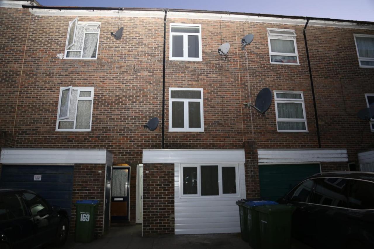 A A Guest Rooms Woolwich Λονδίνο Εξωτερικό φωτογραφία