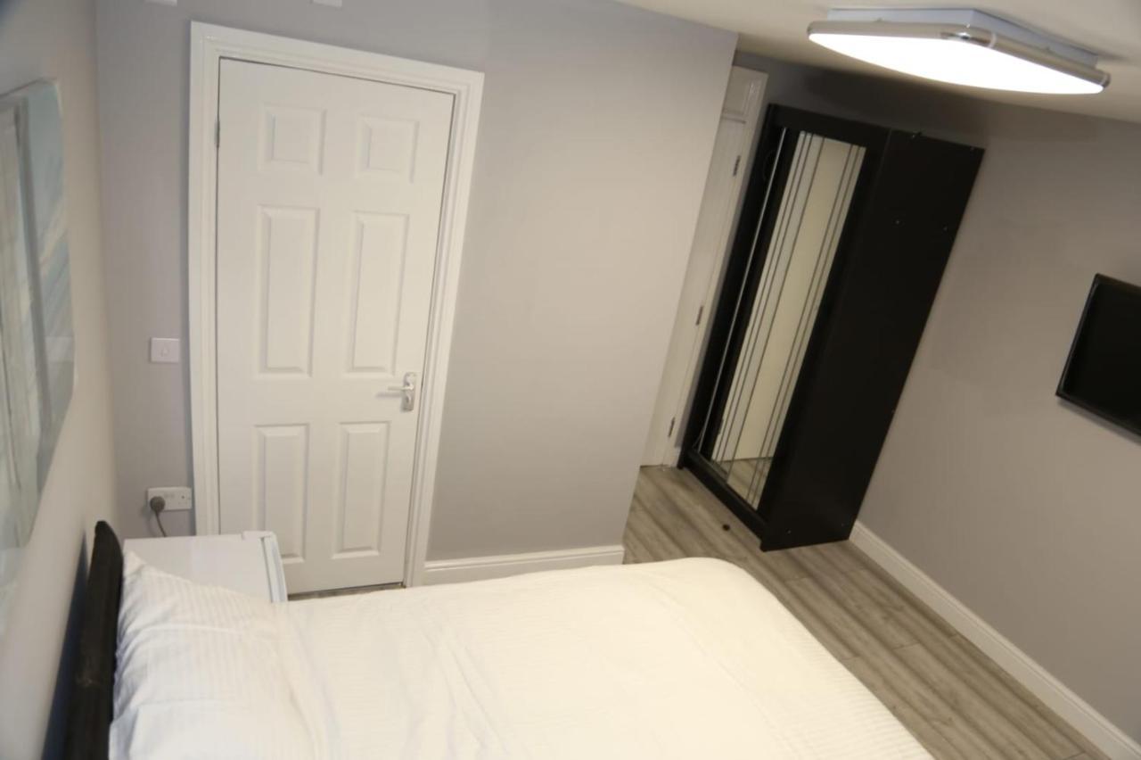 A A Guest Rooms Woolwich Λονδίνο Εξωτερικό φωτογραφία