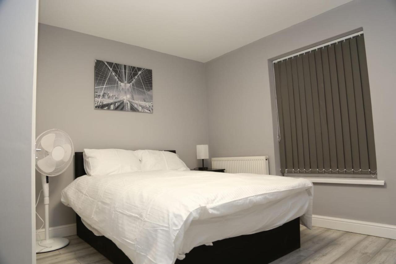 A A Guest Rooms Woolwich Λονδίνο Εξωτερικό φωτογραφία