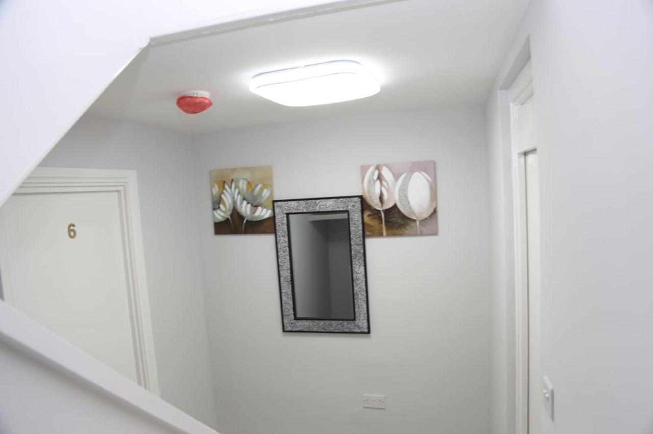 A A Guest Rooms Woolwich Λονδίνο Εξωτερικό φωτογραφία